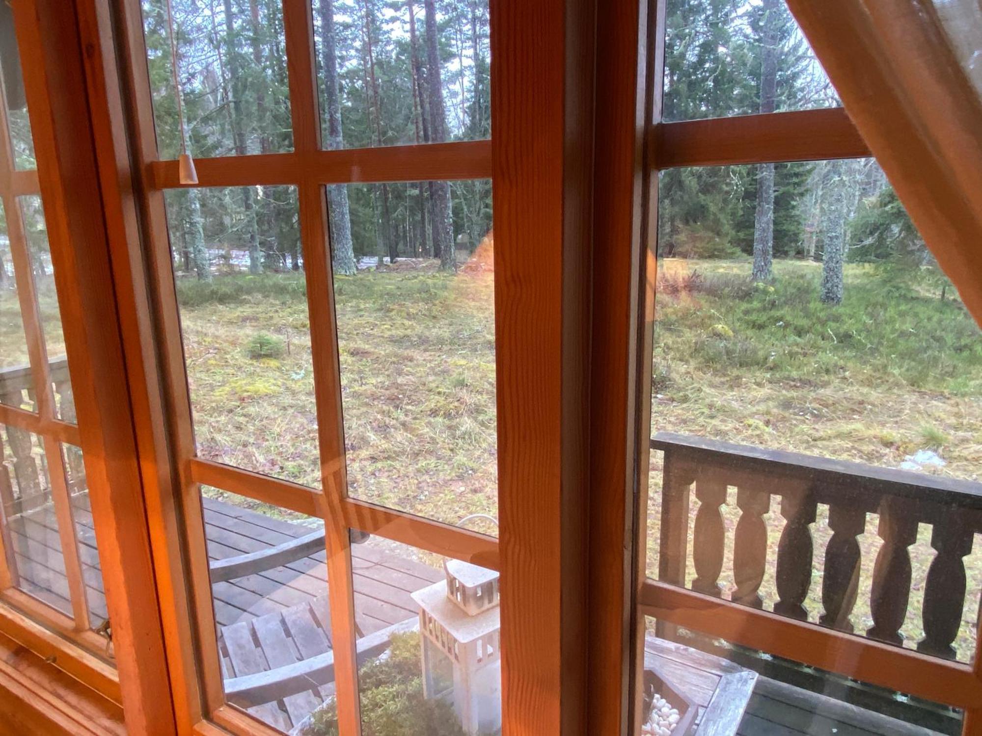 Timrad Stuga I Kanten Av Skogen Med Spa Moejlighet Mullsjö المظهر الخارجي الصورة